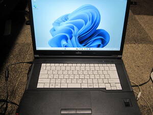 富士通 LIFEBOOK A746/P FMVA15009 Core i5 6300U 2.4Ghz 8GB 500GB FullHD(1920x1080)15.6インチ/Win11中古