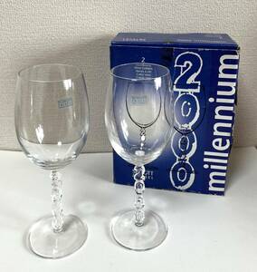 【万-50】　SCHOTTZWIESEL　ショットツヴィーセル☆彡millennium2000　ワイングラス　ペアグラス　未使用自宅保管品