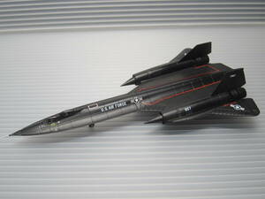 1/200 ヘルパ ロッキード SR-71B ブラックバード アメリカ空軍 第4201 戦略偵察飛行隊 ビール基地 61-7957 559454