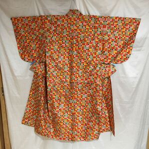 銘仙 袷 着物 絹 女性和装 和服 リメイク材料 生地取り ハンドメイド 古布 の画像1
