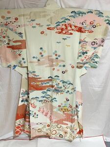 アンティークな着物　袷　女性和装　和服　リメイク材料　生地取り　古布　ハンドメイド　花柄　松柄