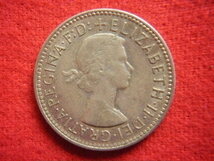 ☆世界の銀貨　AUSTRALIA (ELIZABETH II) SHILLING 1955- / 1957- (.500 silver)　外径約 23.6/23.6㎜　量目約 5.64/5.61g　中古並品～_画像2