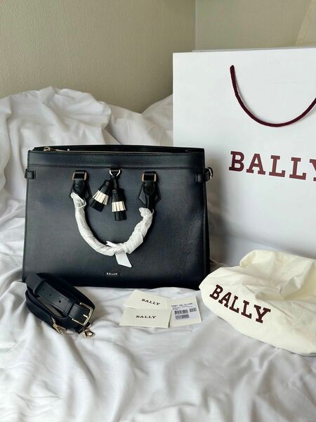 BALLY WOMEN SATCHEL CROSSBODY 2-WAY STYLE HANDBAG 