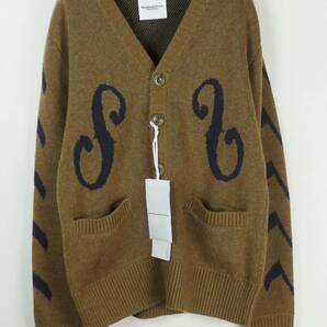 ソロイスト16AW youth期 monogram cardigan 音符×バイオリン カシミヤカーディガン44/XSキャメル×エッグプラント soloist ナンバーナイン