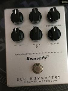 Demonfx SUPER SYMMETRY 115GeV COMPRESSOR