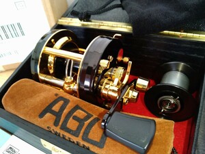 ■ABU GARCIA アンバサダー Ambassadeur 5501 CDL 100th Anniversary 【100周年記念限定モデル】 貴重な左ハンドル 新品未使用品！！