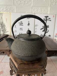 送料無料　鉄瓶 急須 南部鉄器 茶道具 茶器 金属工芸 鉄器 アンティーク 鉄製 煎茶道具 