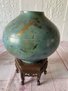 金属美術　花瓶 花器 壺 金彩 インテリア 置物 高さ約17cm 在銘