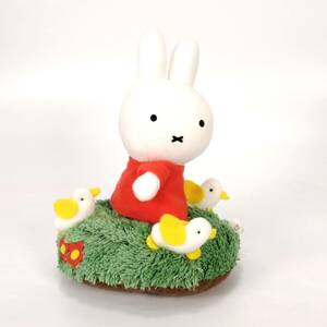 miffy ミッフィー あひる 芝生 お外遊び 散歩 ぬいぐるみ ブルーナ ファミリー アヒル セキグチ Dick Bruna