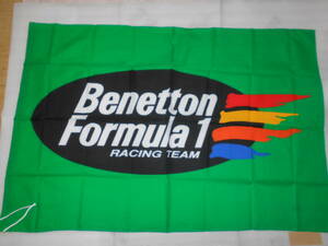 BENETTON Formula 1　レーシングチーム　フラッグ　約88×130㎝　ベネトン　1か所のみひも付き