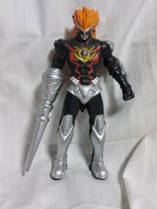 ウルトラ怪獣500 大怪獣ラッシュ ウルトラフロンティア ギャラクシーハンターズ マグママスター・マグナ 中古品 ライブサイン有