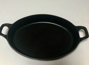 BIG SALE ★★おすすめ★★ France Used STAUB Oval 32cm ストウブ オーバル スタッカブル ディッシュ 32cm (3個まであります)中古です。