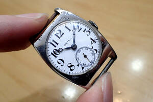 時計店在庫 セイコー/SEIKO トノーケース ◆モリス/琺瑯文字盤 ミリタリー 手巻きアンティーク腕時計
