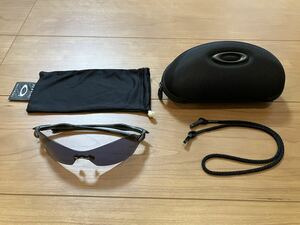 Oakley オークリー サングラス(中古)、ハードケース(新品)、ソフトケース(新品)、ストラップ(中古) セット出品 廃版 希少 ランニング 運動