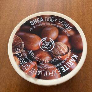  новый товар не использовался!THE BODY SHOP SHEA BODY SCRUBsiabo диск Rav 300ml