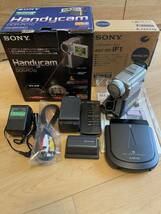 SONY Handycam デジタルビデオカメラ DCR-PC10 通電○充電器/付属品有 中古_画像1