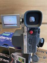 SONY Handycam デジタルビデオカメラ DCR-PC10 通電○充電器/付属品有 中古_画像4