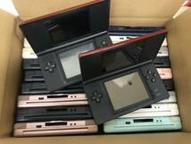 Nintendo DS Lite 本体 約20台セット 任天堂 まとめ売り 大量 動作未確認 ジャンク ニンテンドー DS ライト【z2-35/0/0】_画像2