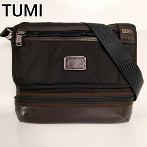 【送料無料】TUMI トゥミ ショルダーバッグ バック 鞄 ナイロン レザー 革 222371HK2 斜め掛け A4可能 メンズ ブラック 黒 ブラウン 茶