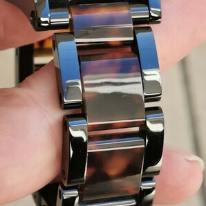 NIXON ワンポイントとしても主役としても使えるべっ甲柄腕時計レディース可の画像8