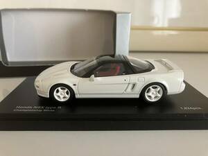 ③ 京商 1/43 HONDA NSX type R【チャンピオンシップ ホワイト】