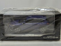 未使用品 未開封品 1/30 TOYOTA トヨタ COROLLA CROSS カローラクロス ⑧8W7 ダークブルーマイカ メタリック カラーサンプル 非売品_画像1