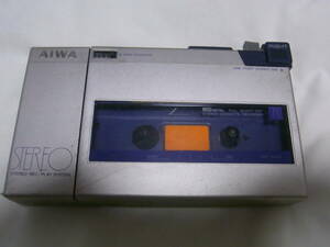 AIWA ステレオカセットレコーダー　HS-F1 ポータブルカセット　TAPE　テープレコーダー　ウォークマン　カセットプレーヤー　アイワ　