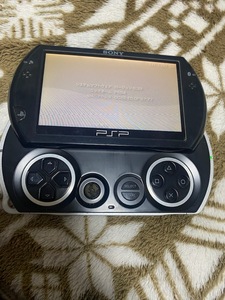 PSP go SONY PSP-N1000 プレイステーションポータブル　ソニー　携帯ゲーム機　PSPGO　Ver6.39　BT Wi-Fi接続OK