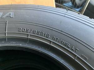 超バリ山 205/85R16ダンロップ SPLT50A 製造年数23年 残溝約8.1～8.5㎜ 6本セット MADE IN JAPAN　