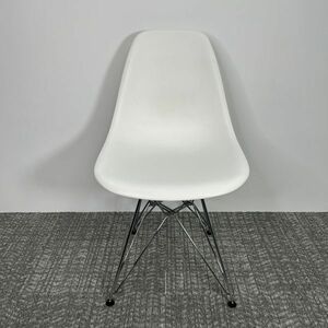 【送料無料】ハーマンミラー　vitra. イームズ　サイドシェルチェア　DSR ホワイト ::::::::::::::::::::::2