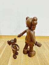 KAWS Good Intentions Wood Sculpture _画像2