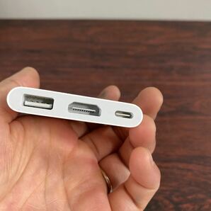 A1706)動作確認済 Apple USB-C Digital アダプタ A1621 ホワイトの画像3