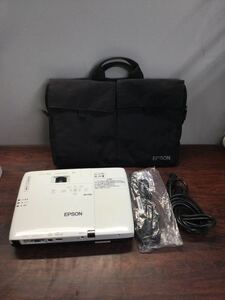 *EPSON проектор EB-1750 Model:H372D лампа время использования обычный :386H eko :85H *