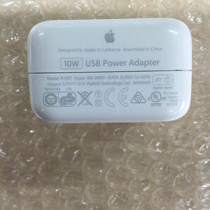 ◎(D0101) Apple 純正 10W USB 電源アダプター 充電器 A1357 ライトニングケーブル付 ACアダプタ USB アダプタ Adapter iPad iPhone Macの画像2