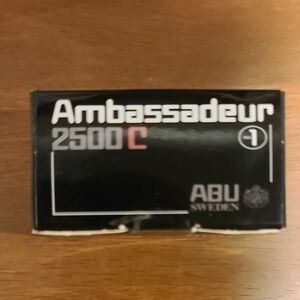 アブガルシア　アンバサダー　ミニチュア　リール　100周年　非売品　オールド　レッド　 ambassadeur ABU 赤