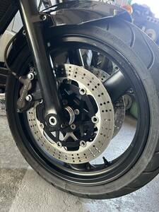 ZRX400用ZRX1100流用ワイドフロントホイール