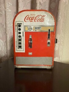昭和レトロ　アンティーク　コカ・コーラ　ベンディングマシン缶