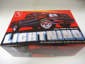 【AMT】1/25スケール 1994 Ford F-150 SVT Lightning プラモデル ジャンク