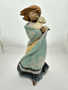 LLADORO リヤドロ 女の子 羊 フィギュリン グレス 置物 陶器 陶器人形
