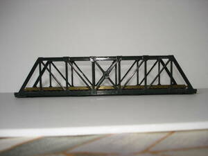 Walthers・　Single-Track　Truss　Bridge