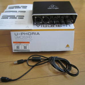 Behringer UMC202HD、ECM8000 コンデンサーマイク、MouKey ＭＭs－2 卓上マイクスタンド 3品セットの画像2