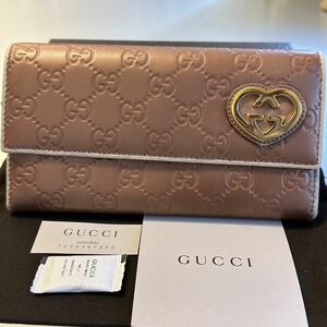 未使用に近い！ グッチ GUCCI 財布 長財布　シマレザー ラブリーハート