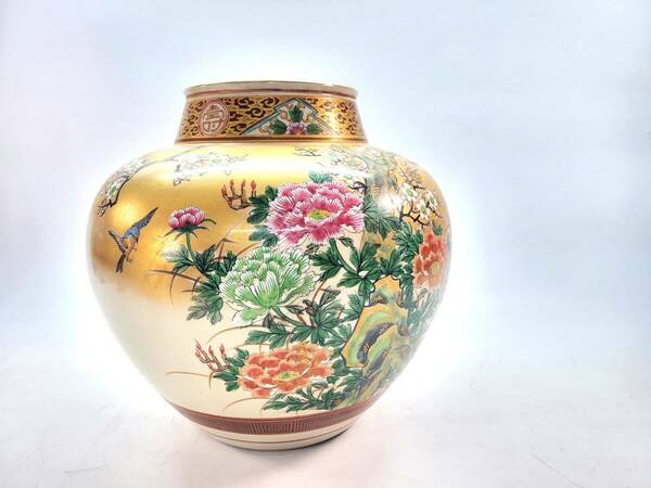 【蔵出し品】金彩色絵花鳥図　花瓶　花入れ　九谷掬翠　在銘　古九谷焼　美術品 骨董 古玩