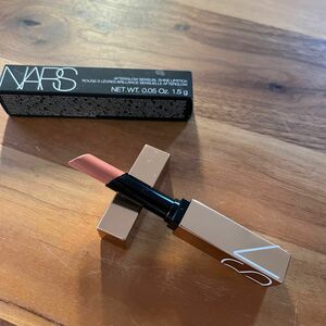 NARS アフターグローセンシュアルシャインリップスティック　200