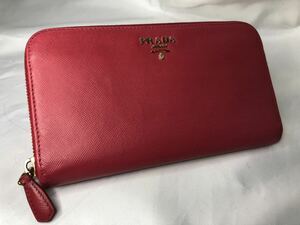 超美品　PRADA プラダ 長財布　ラウンドファスナー　PEONEA