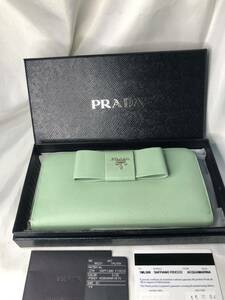 超美品PRADA プラダ 長財布 ラウンドファスナー　リボン　ACQUAMARINA