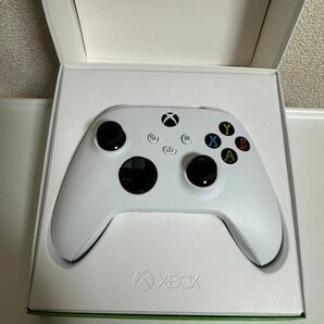 【純正品】Xbox ワイヤレス コントローラー (ロボット ホワイト)