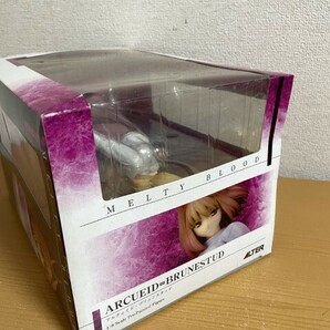 【未開封品】アルター MELTY BLOOD アルクェイド・ブリュンスタッド 1/8 メルティブラッド フィギュアの画像4