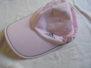 アディダス　キャップ　帽子　ライトピンク　　５７−６０センチ