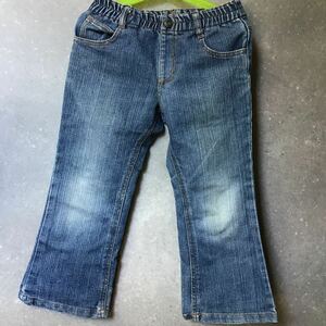 used 子供服 「 西松屋　デニム ジーンズ 110サイズ 」長ズボン 綿74% / used 子供服 / ズボン ボトムス